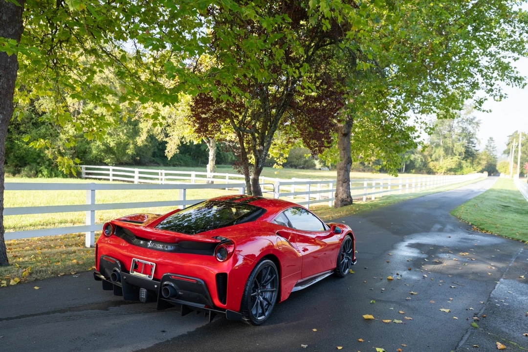 2020 Ferrari 488 Pista - Image 14 of 31