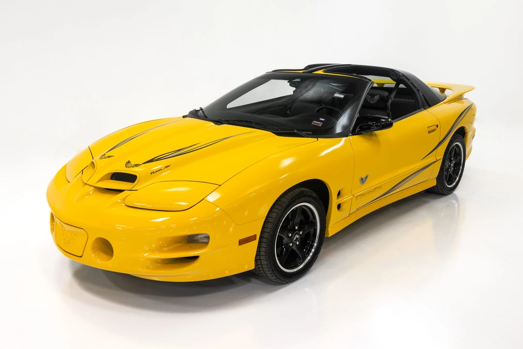 2002 Pontiac Firebird Trans Am 4th Gen - Image 25 of 31