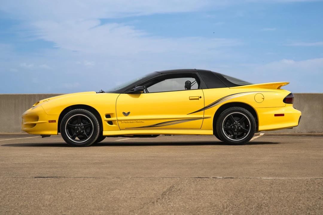 2002 Pontiac Firebird Trans Am 4th Gen - Image 21 of 31