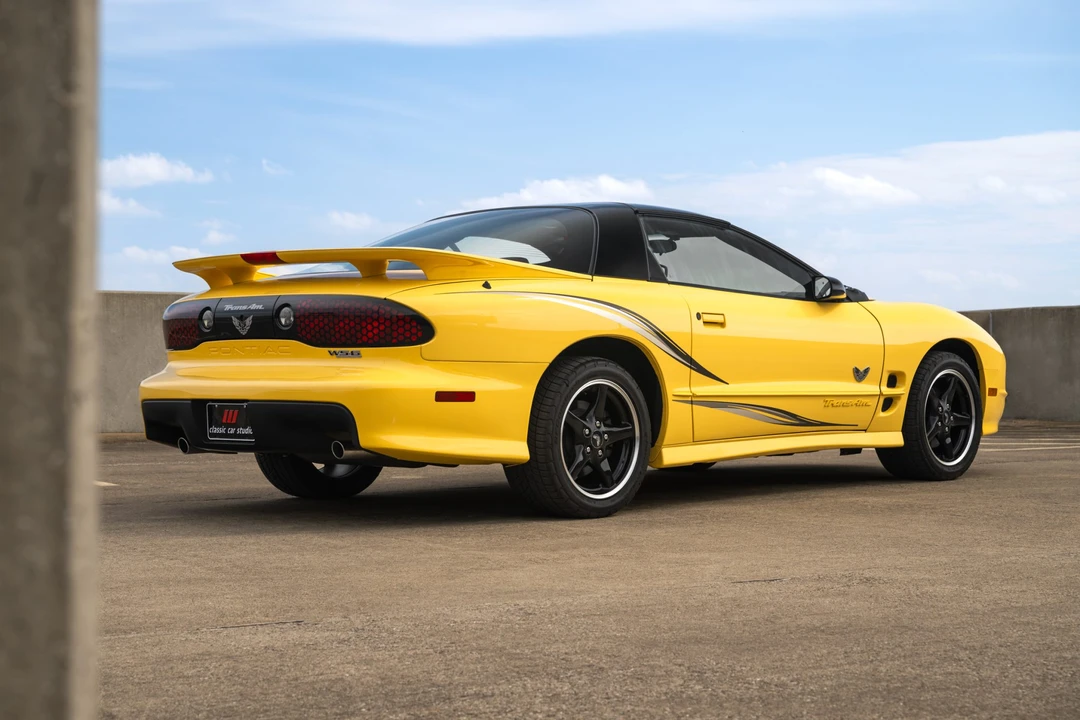 2002 Pontiac Firebird Trans Am 4th Gen - Image 12 of 31