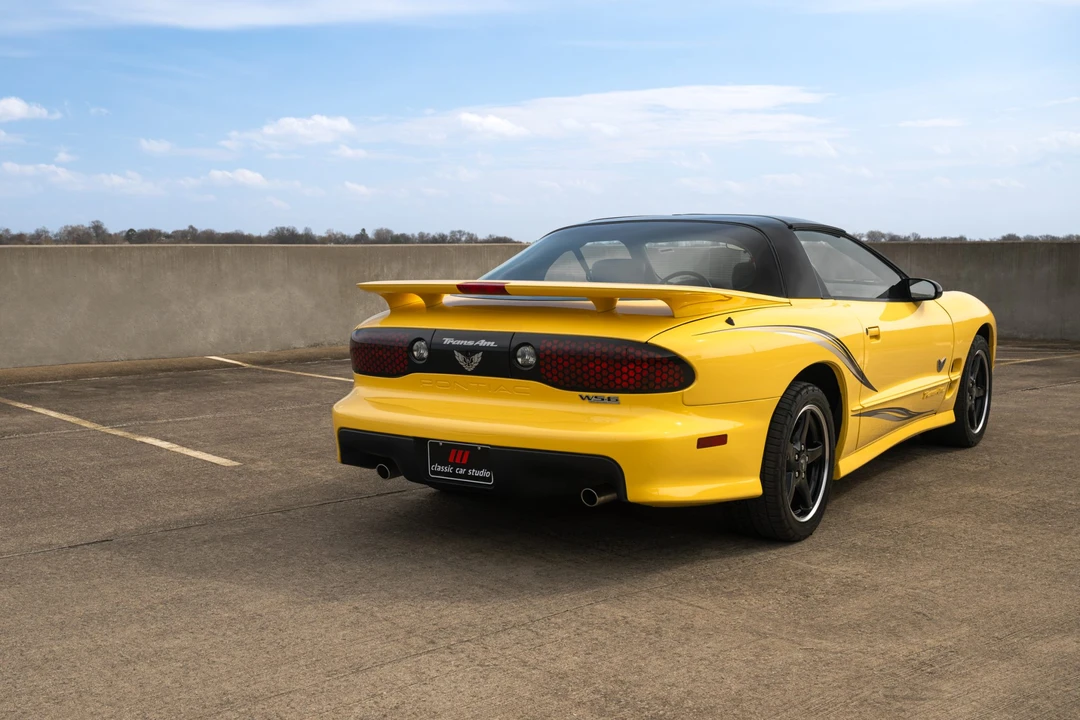 2002 Pontiac Firebird Trans Am 4th Gen - Image 13 of 31