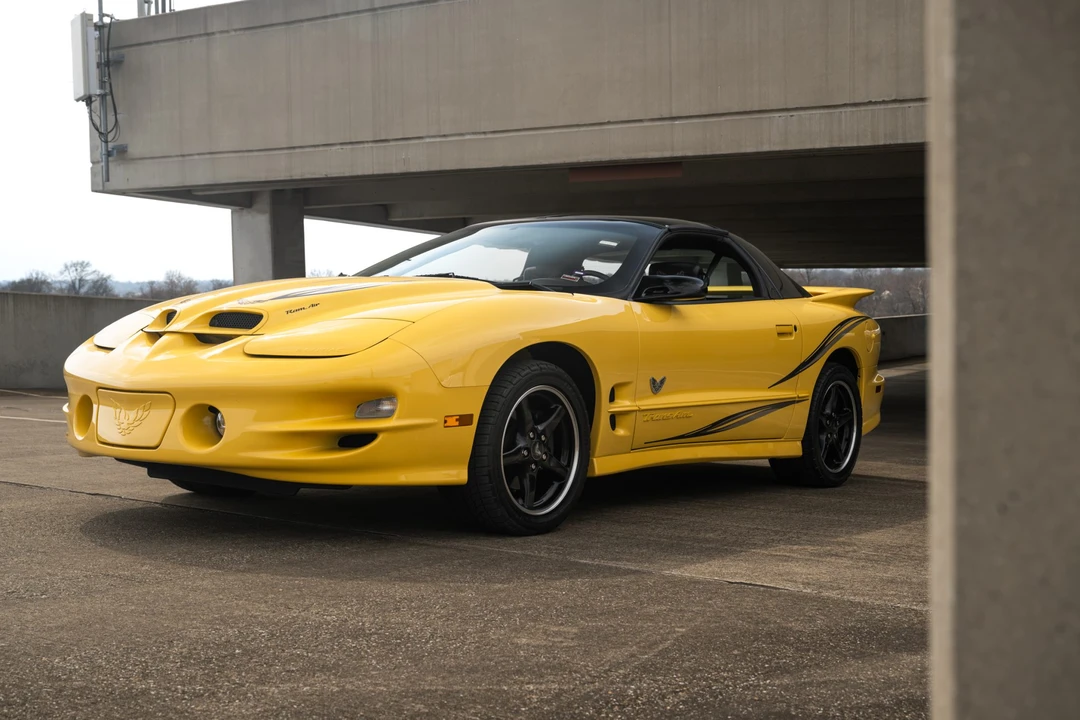 2002 Pontiac Firebird Trans Am 4th Gen - Image 4 of 31