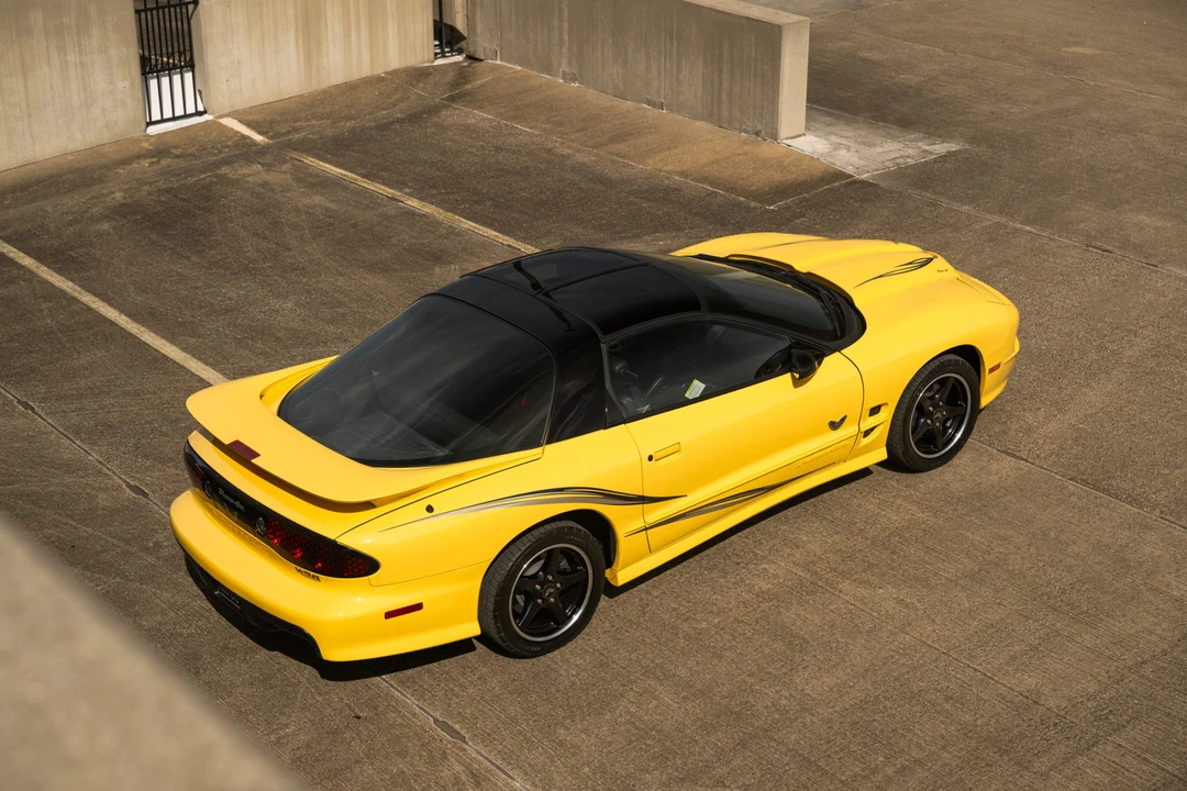 2002 Pontiac Firebird Trans Am 4th Gen - Image 11 of 31
