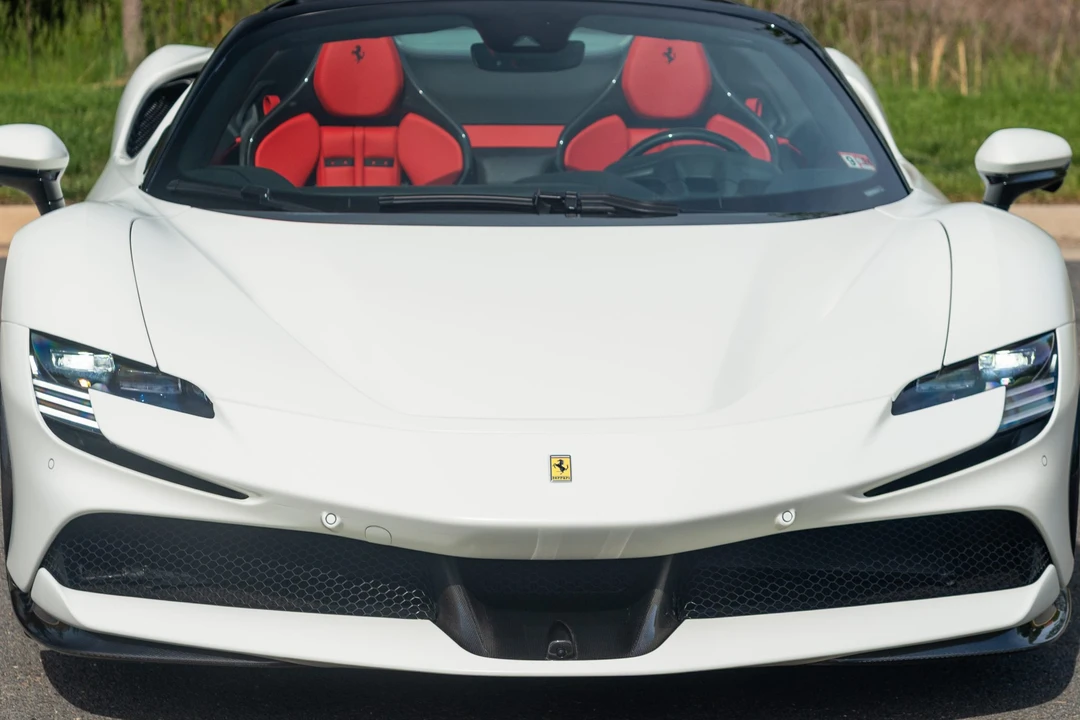 2023 Ferrari SF90 Spider - Image 24 of 31
