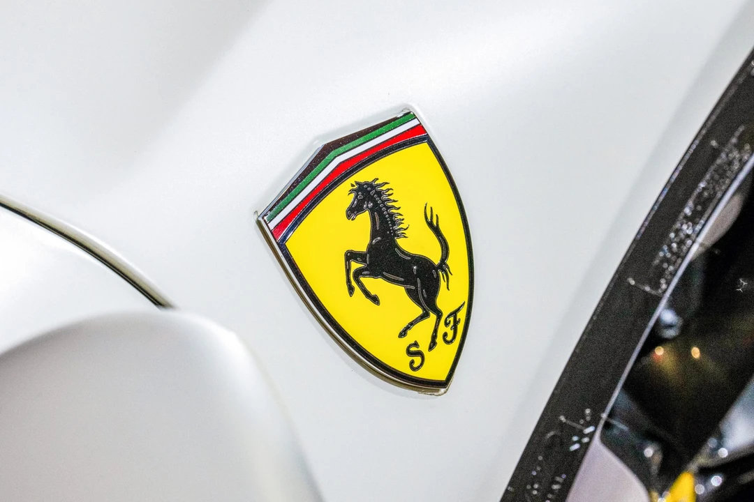 2023 Ferrari SF90 Spider - Image 31 of 31