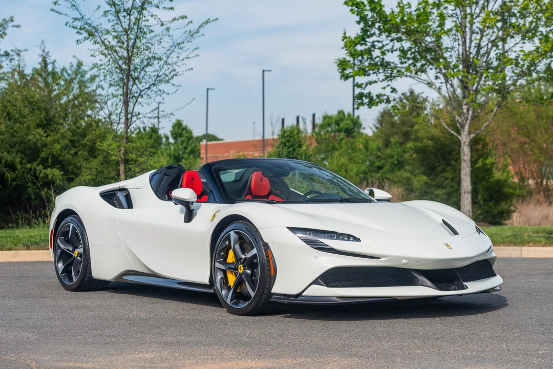 2023 Ferrari SF90 Spider - Image 4 of 31