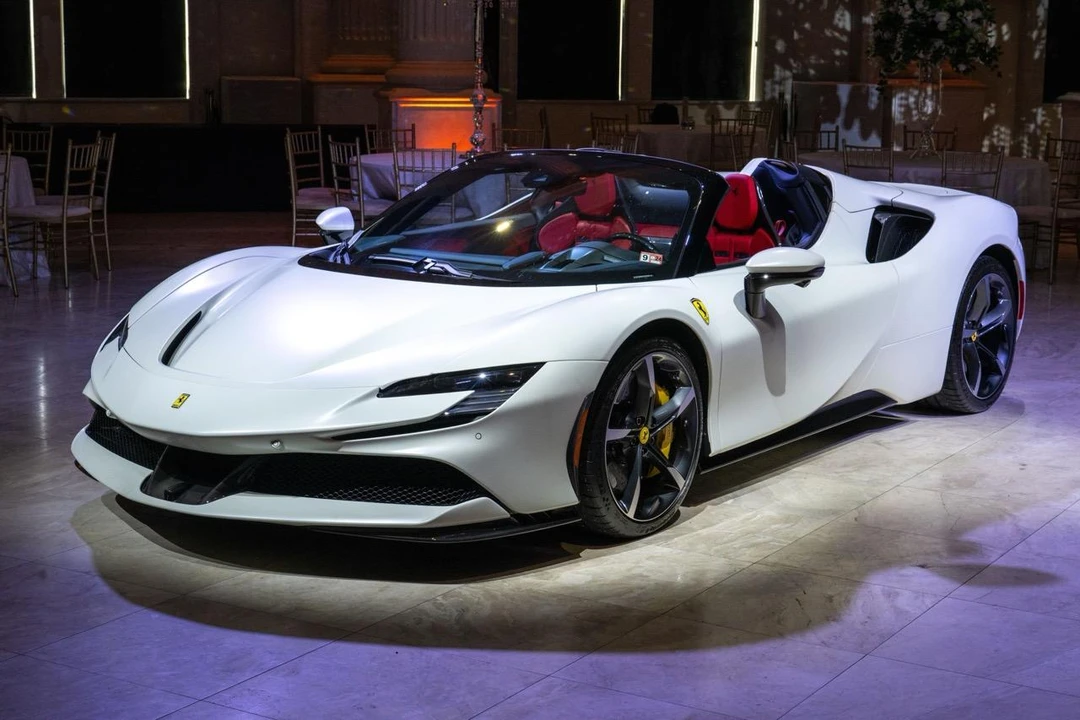 2023 Ferrari SF90 Spider - Image 18 of 31
