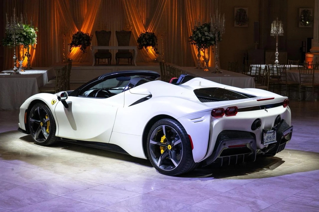 2023 Ferrari SF90 Spider - Image 22 of 31