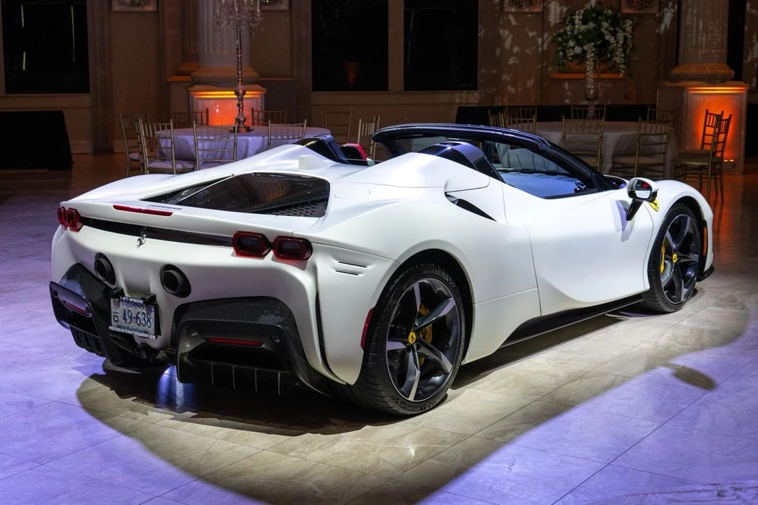 2023 Ferrari SF90 Spider - Image 20 of 31