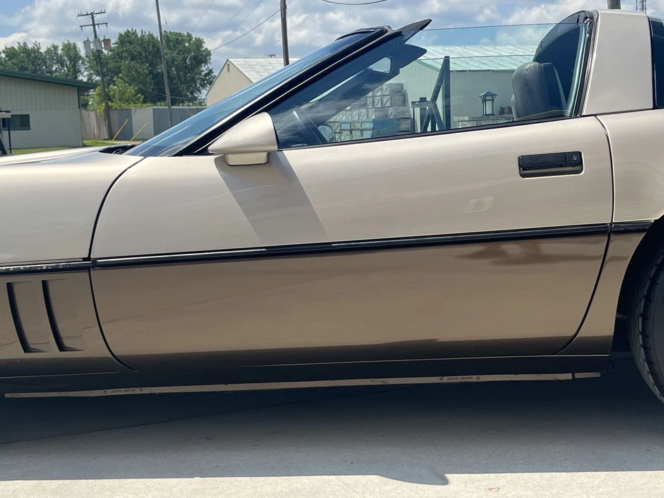 1986 Chevrolet Corvette C4 - Image 20 of 31