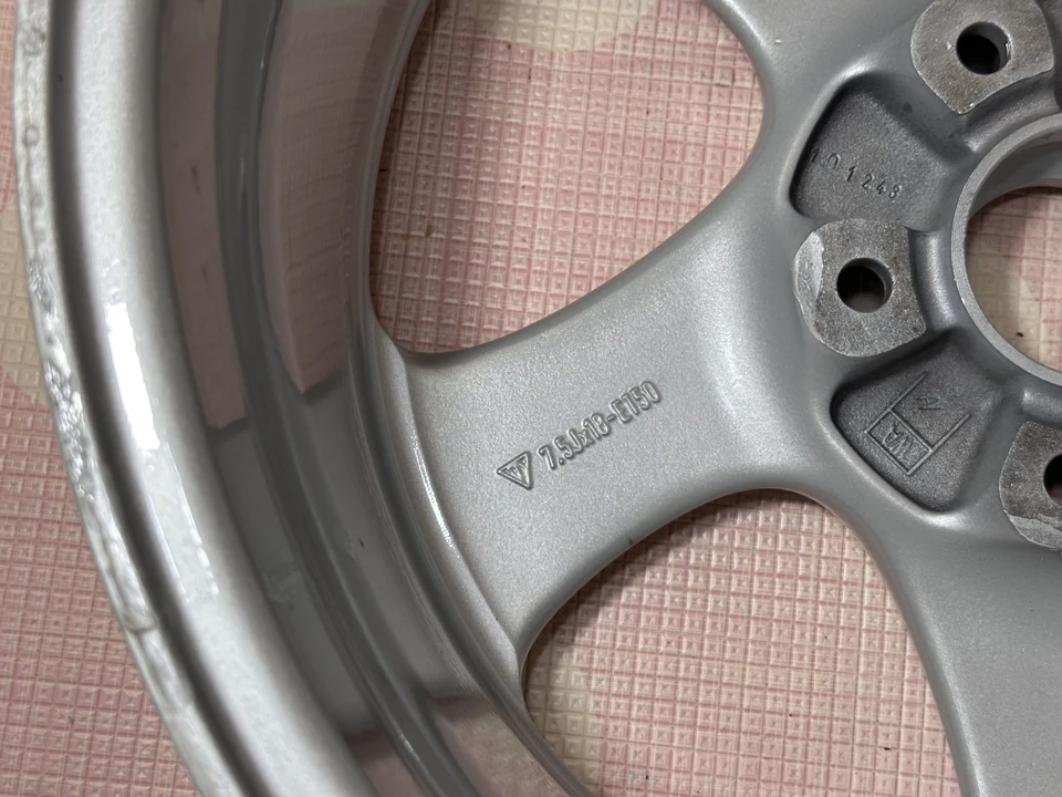Parts & Memorabilia Porsche Wheels - Image 13 of 31
