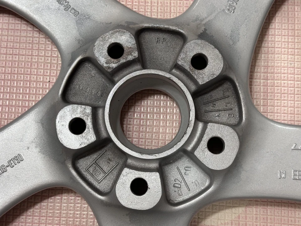 Parts & Memorabilia Porsche Wheels - Image 25 of 31