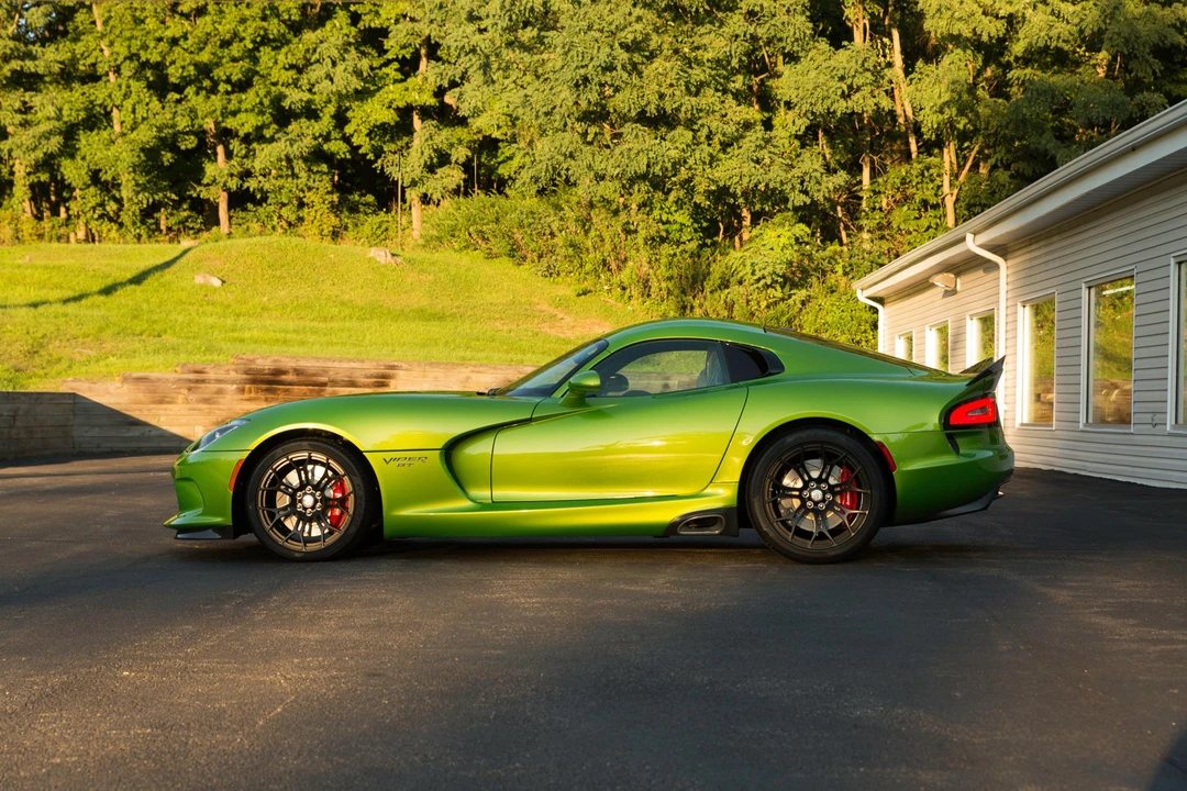 2017 Dodge Viper 5th Gen - Image 29 of 31