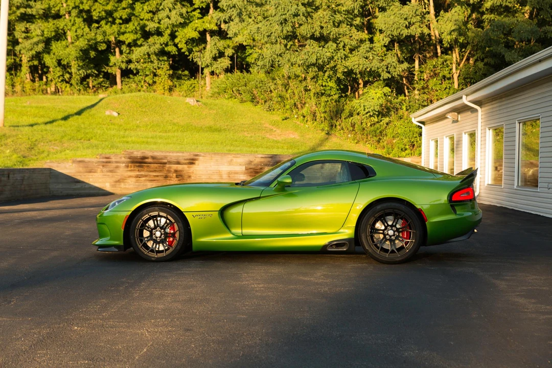 2017 Dodge Viper 5th Gen - Image 30 of 31