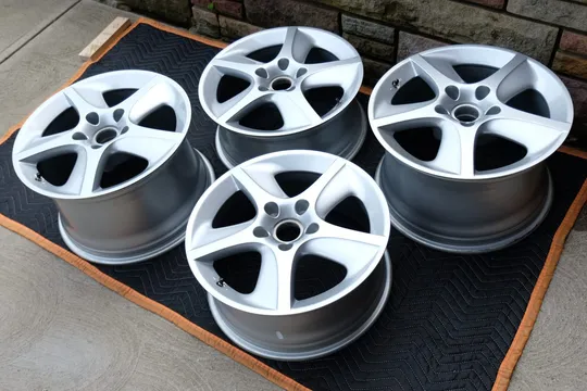 Porsche 996 Sport Technology Hollow-Spoke Wheels