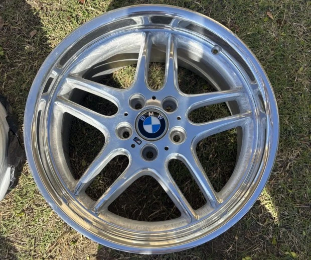 Parts & Memorabilia Other Wheels - Image 2 of 2