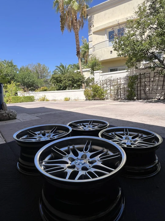 Parts & Memorabilia Other Wheels - Image 18 of 31