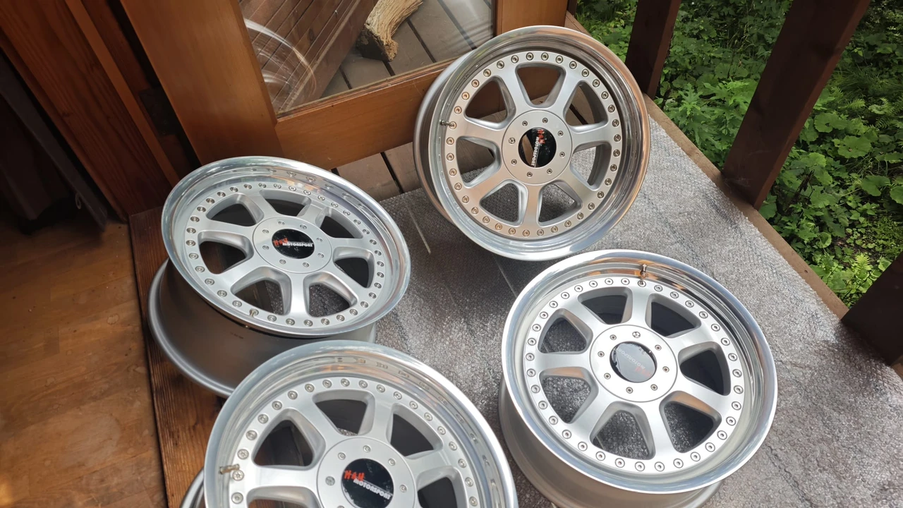 Parts & Memorabilia Ronal Wheels - Image 7 of 31