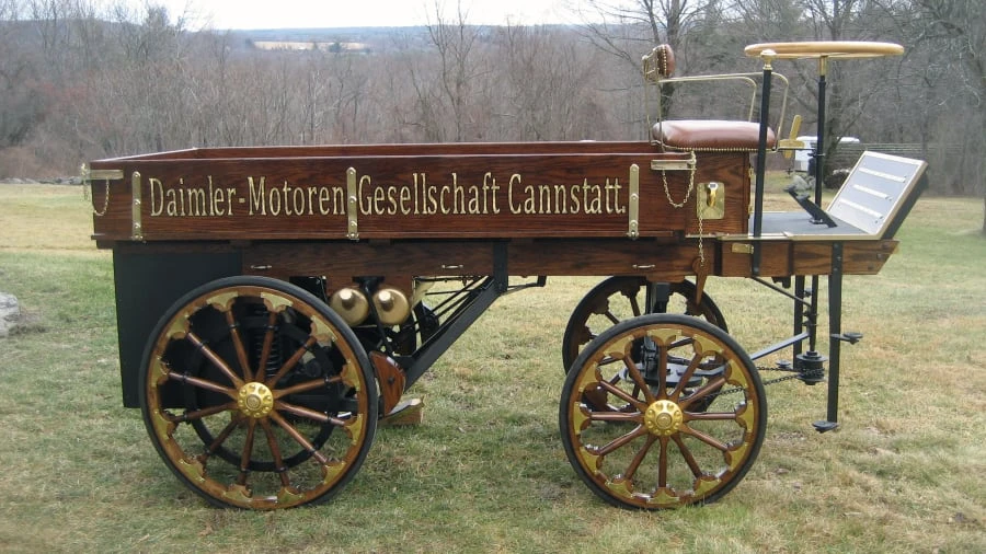 1896 Daimler - Image 2 of 8