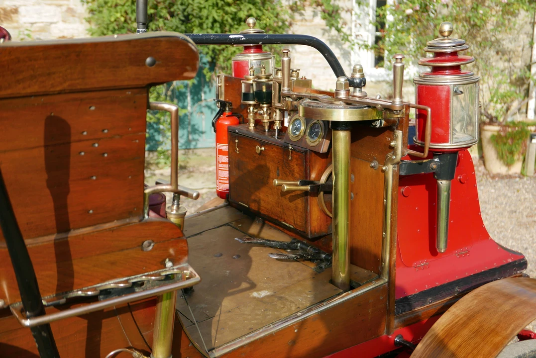 1897 Daimler - Image 3 of 23