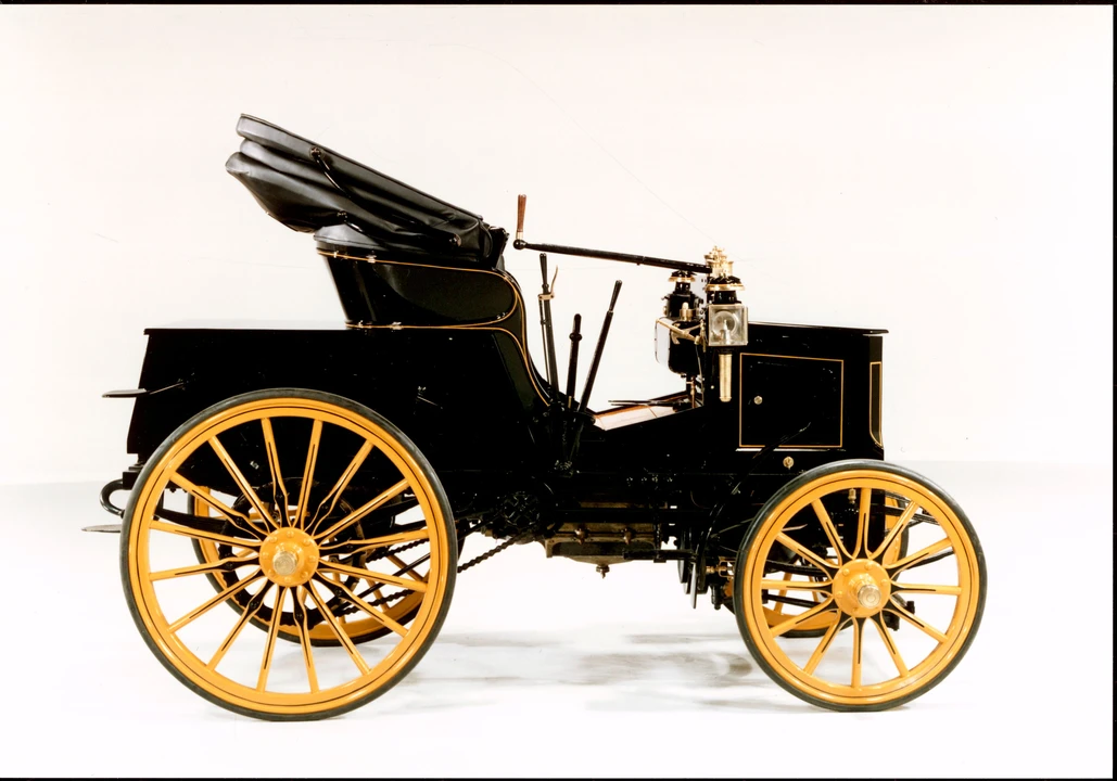 1897 Panhard - Image 2 of 4