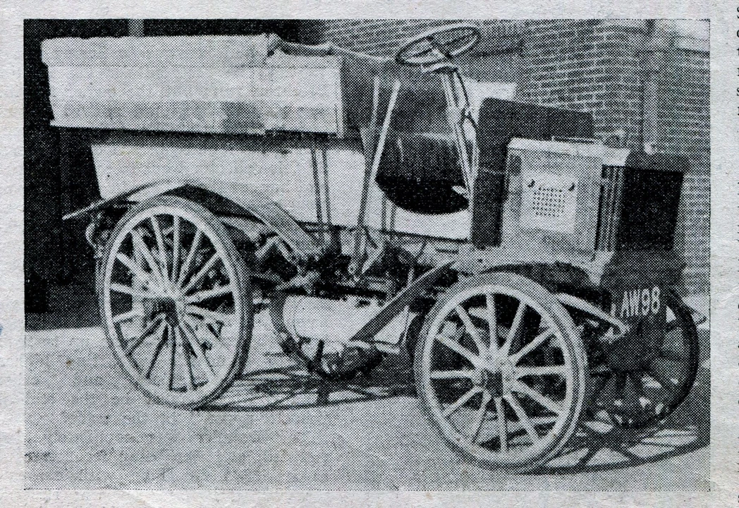1898 Daimler - Image 2 of 31