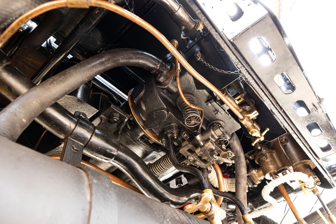 1898 Peugeot - Image 2 of 31