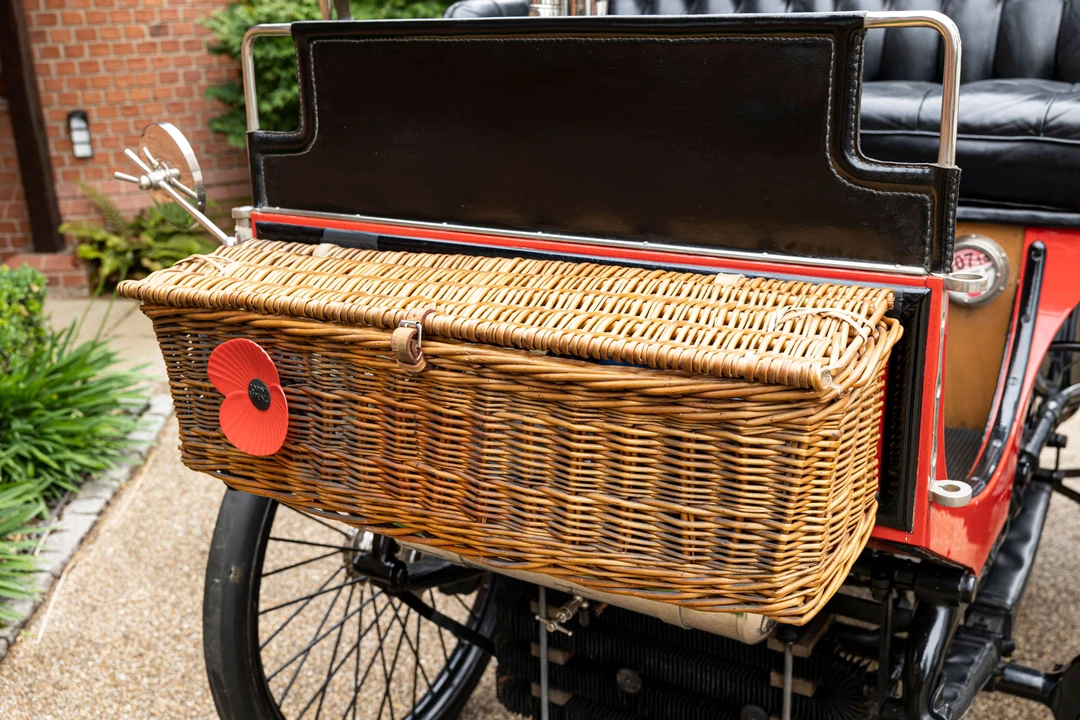 1898 Peugeot - Image 28 of 31