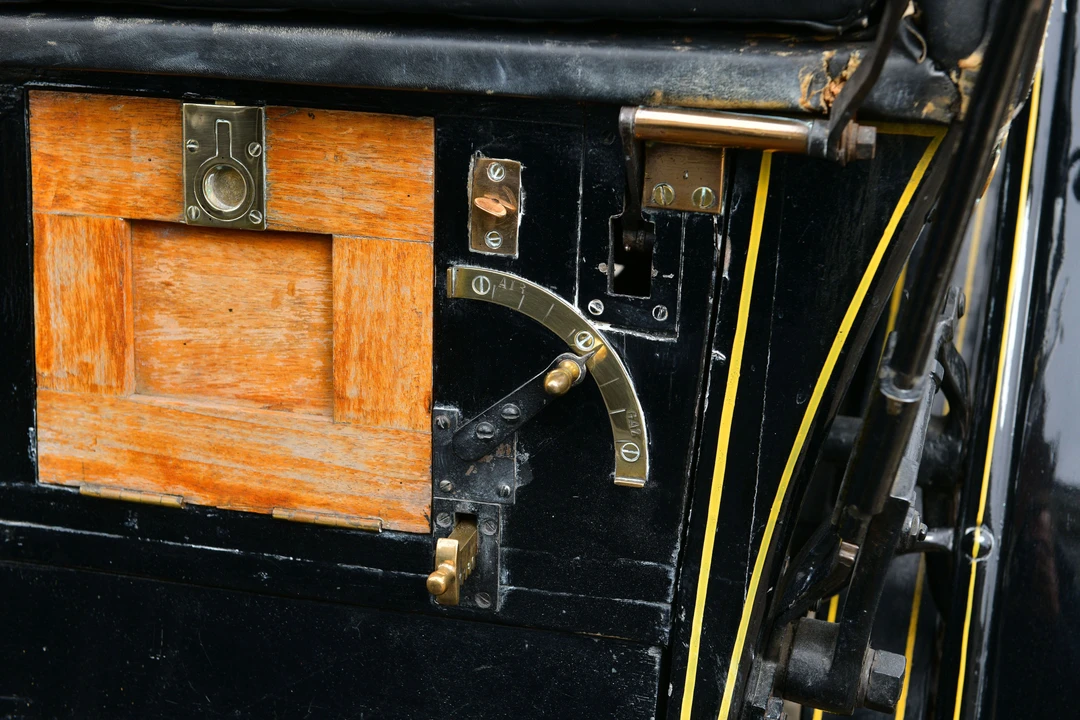 1899 Mercedes-Benz - Image 22 of 31
