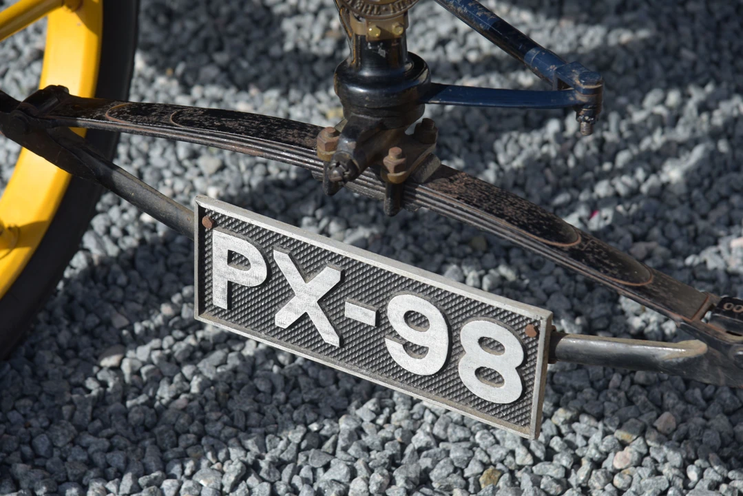 1899 Panhard - Image 2 of 16