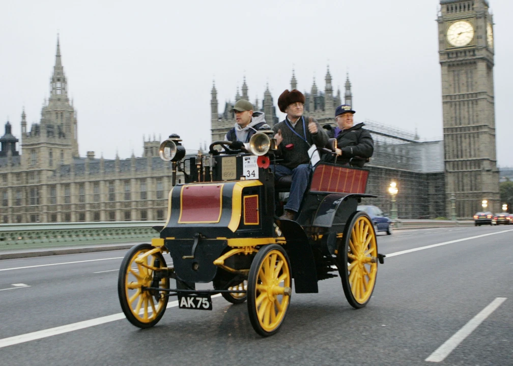1899 Panhard - Image 2 of 31
