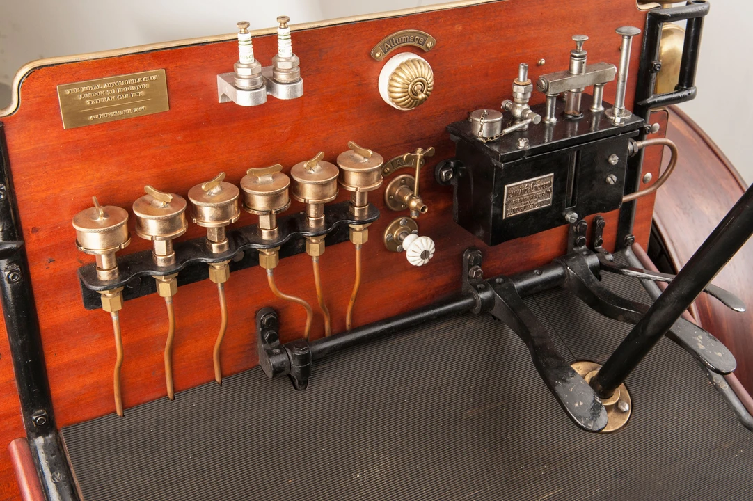 1899 Panhard - Image 8 of 29
