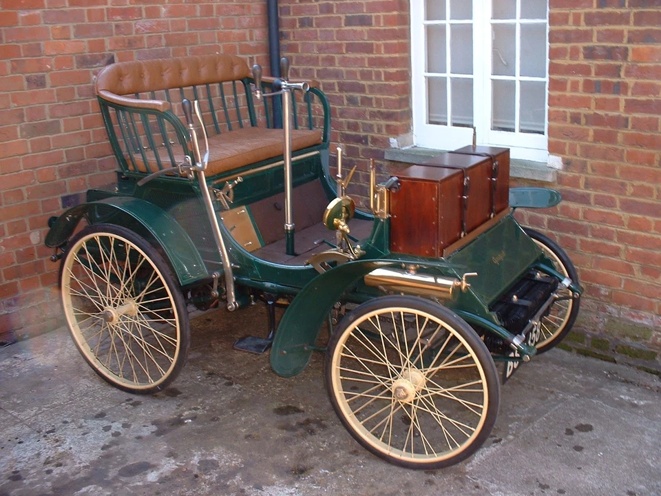 1899 Peugeot - Image 18 of 18