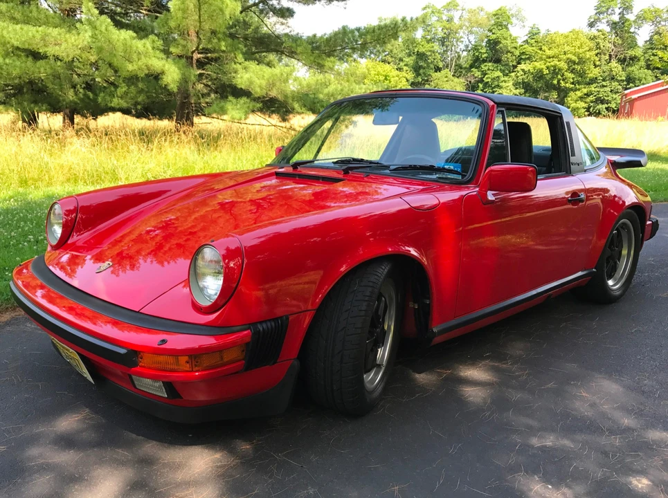 1985 Porsche 911 Carrera 3.2 - Image 2 of 31