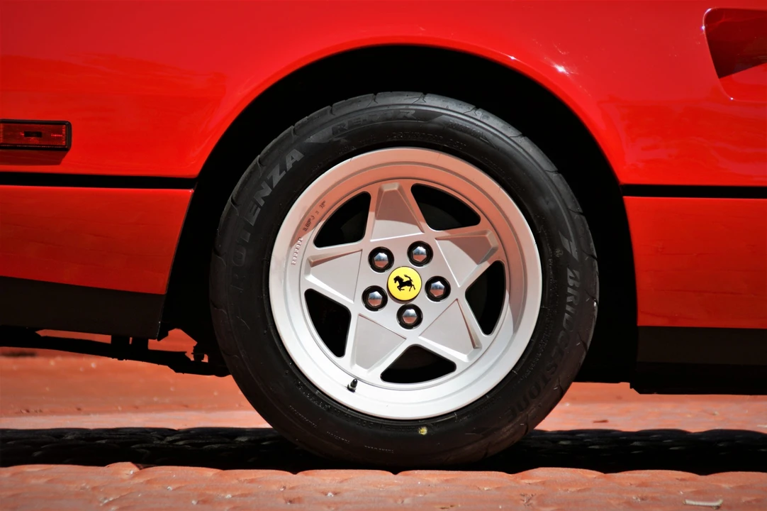 1987 Ferrari 328 GTS - Image 14 of 31