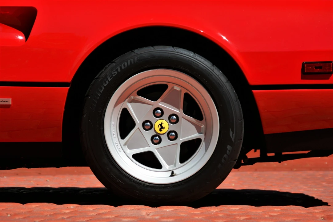 1987 Ferrari 328 GTS - Image 16 of 31