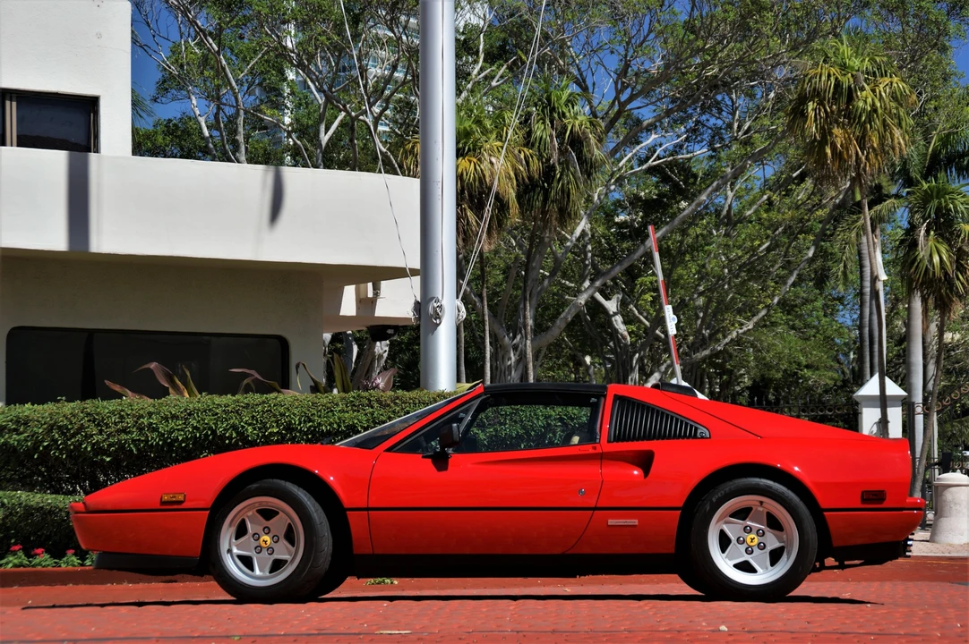 1987 Ferrari 328 GTS - Image 8 of 31