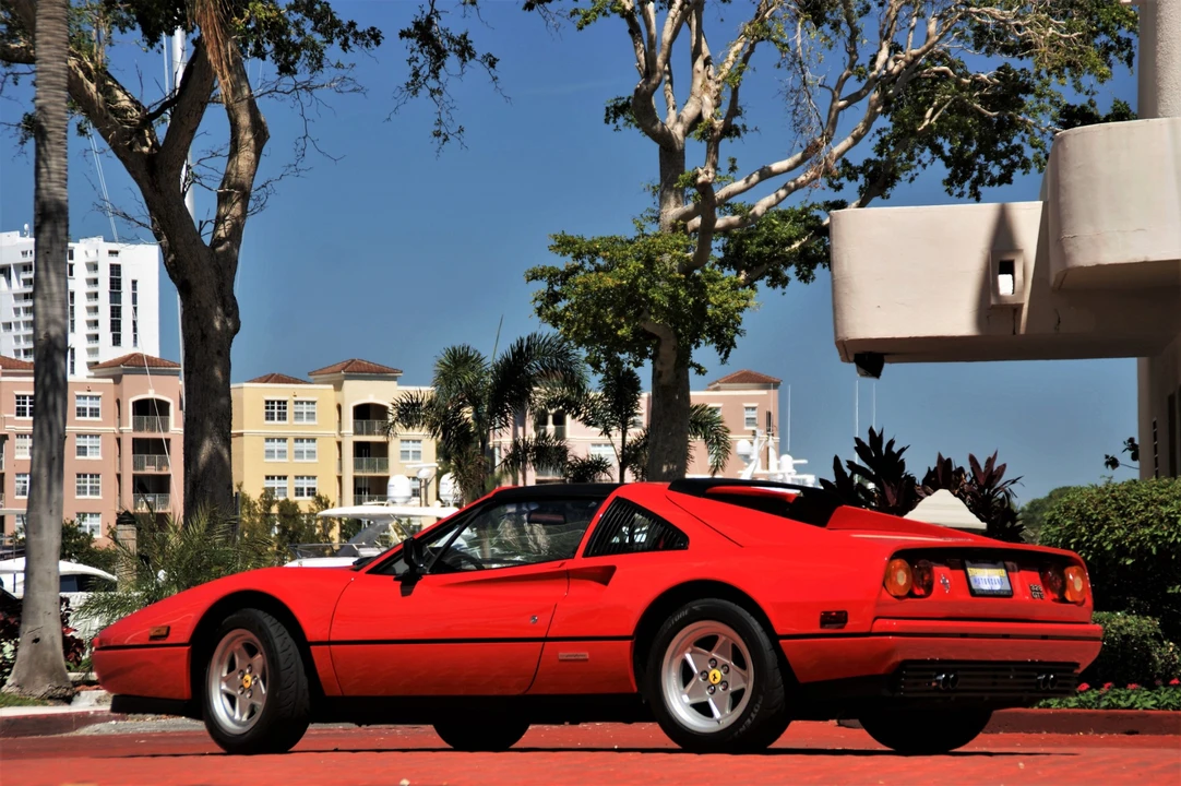 1987 Ferrari 328 GTS - Image 7 of 31