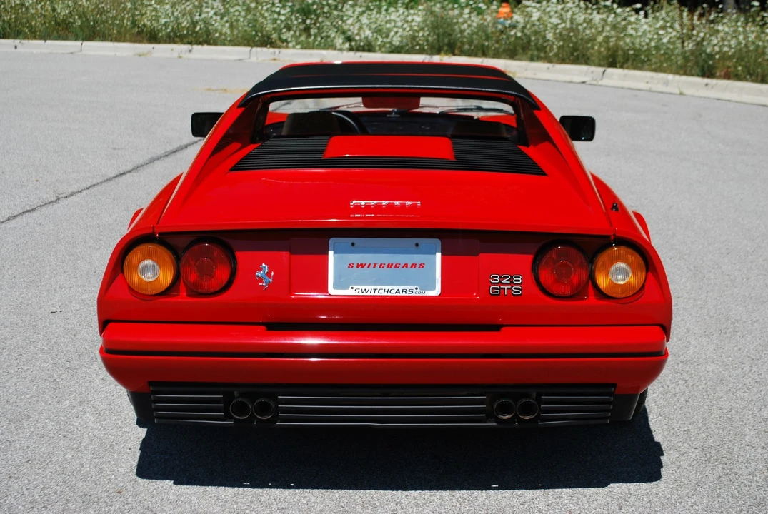 1988 Ferrari 328 GTS - Image 9 of 31