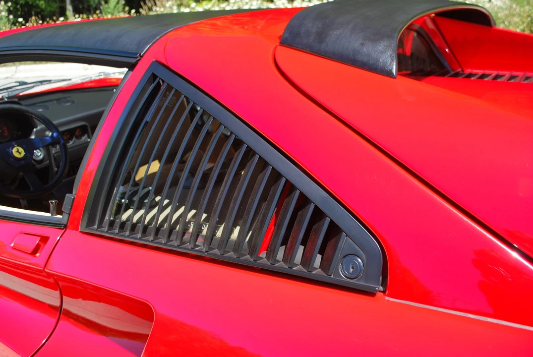1988 Ferrari 328 GTS - Image 22 of 31
