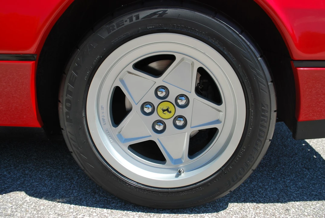 1988 Ferrari 328 GTS - Image 24 of 31