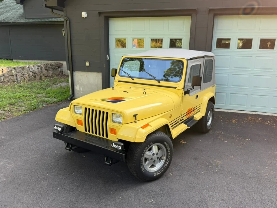 1989 Jeep YJ Wrangler - Image 24 of 31