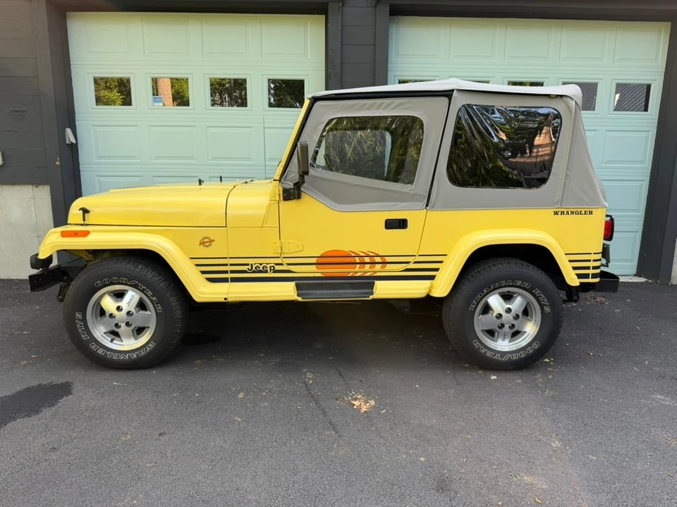 1989 Jeep YJ Wrangler - Image 29 of 31
