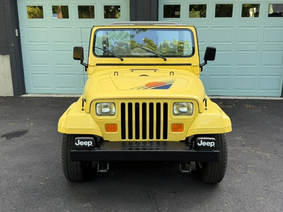 1989 Jeep YJ Wrangler - Image 5 of 31