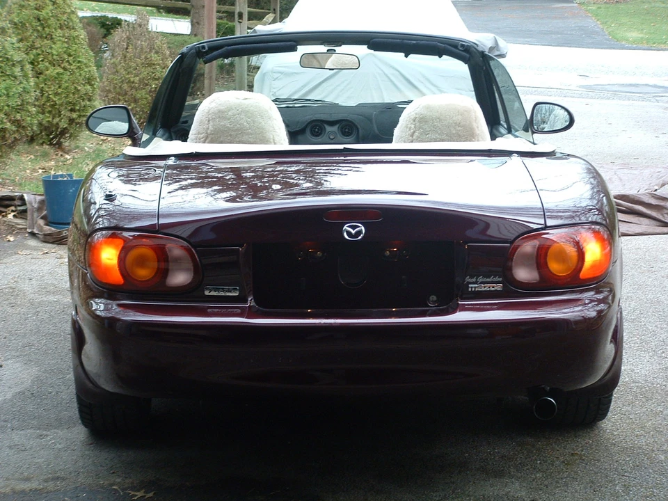 2000 Mazda NB MX-5 Miata - Image 11 of 31