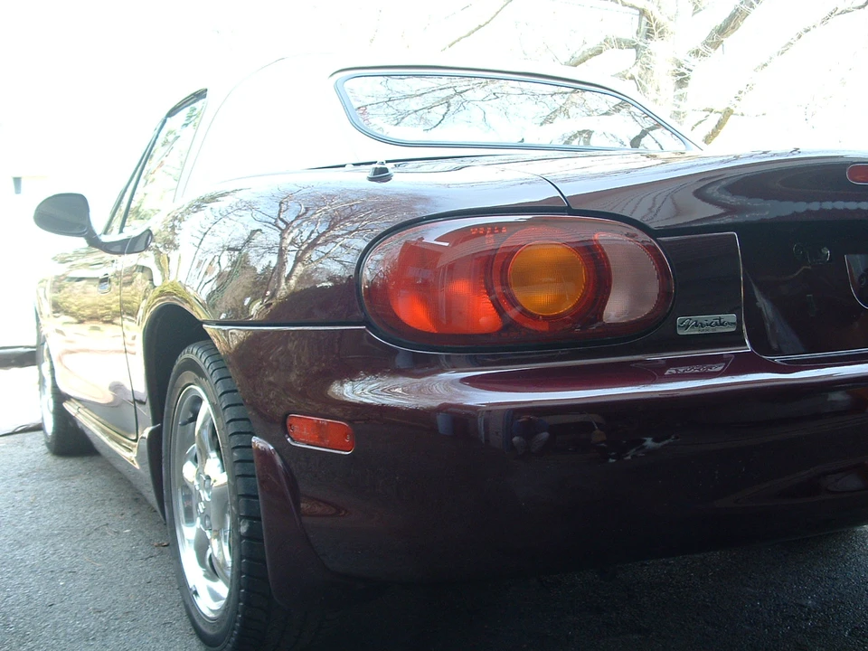 2000 Mazda NB MX-5 Miata - Image 22 of 31