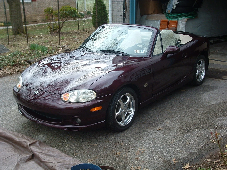 2000 Mazda NB MX-5 Miata - Image 13 of 31