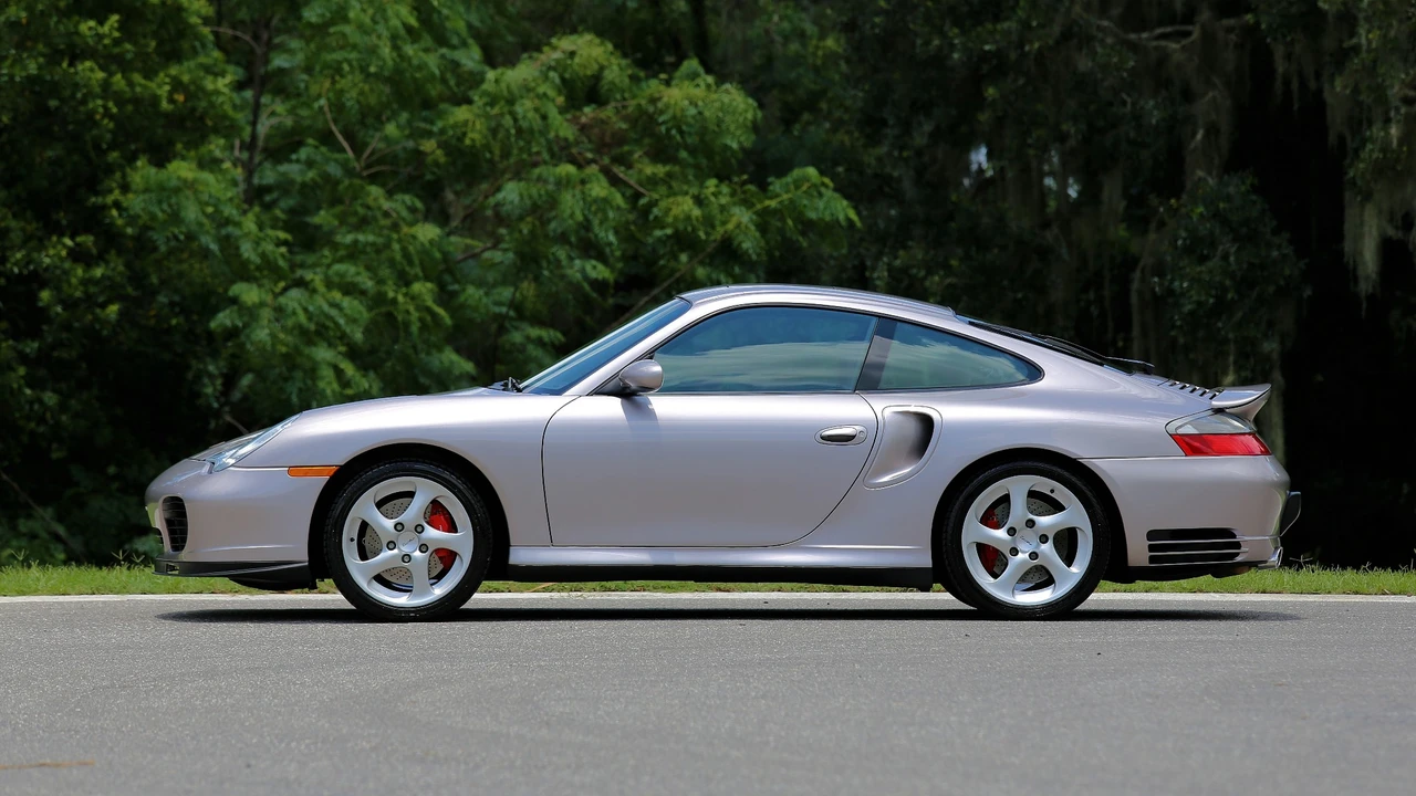 2001 Porsche 996 Turbo - Image 12 of 31