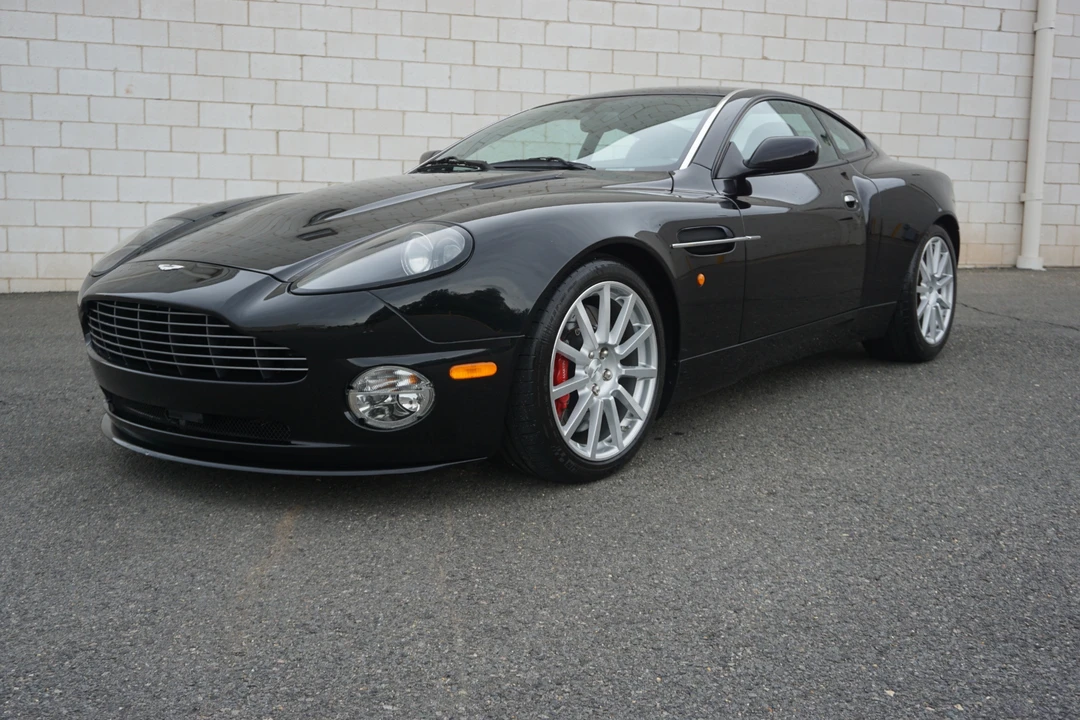 2005 Aston Martin Vanquish 1st Gen - Image 3 of 31