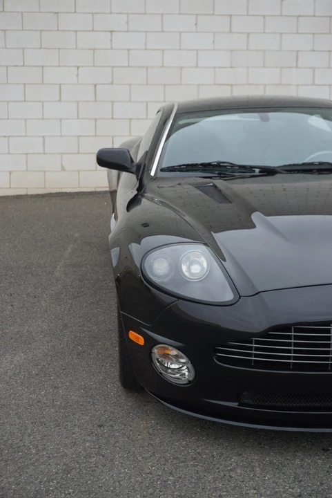 2005 Aston Martin Vanquish 1st Gen - Image 15 of 31